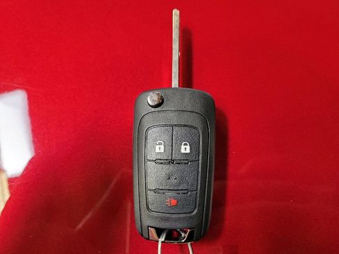 Used 2015 Chevrolet Trax LS image 32