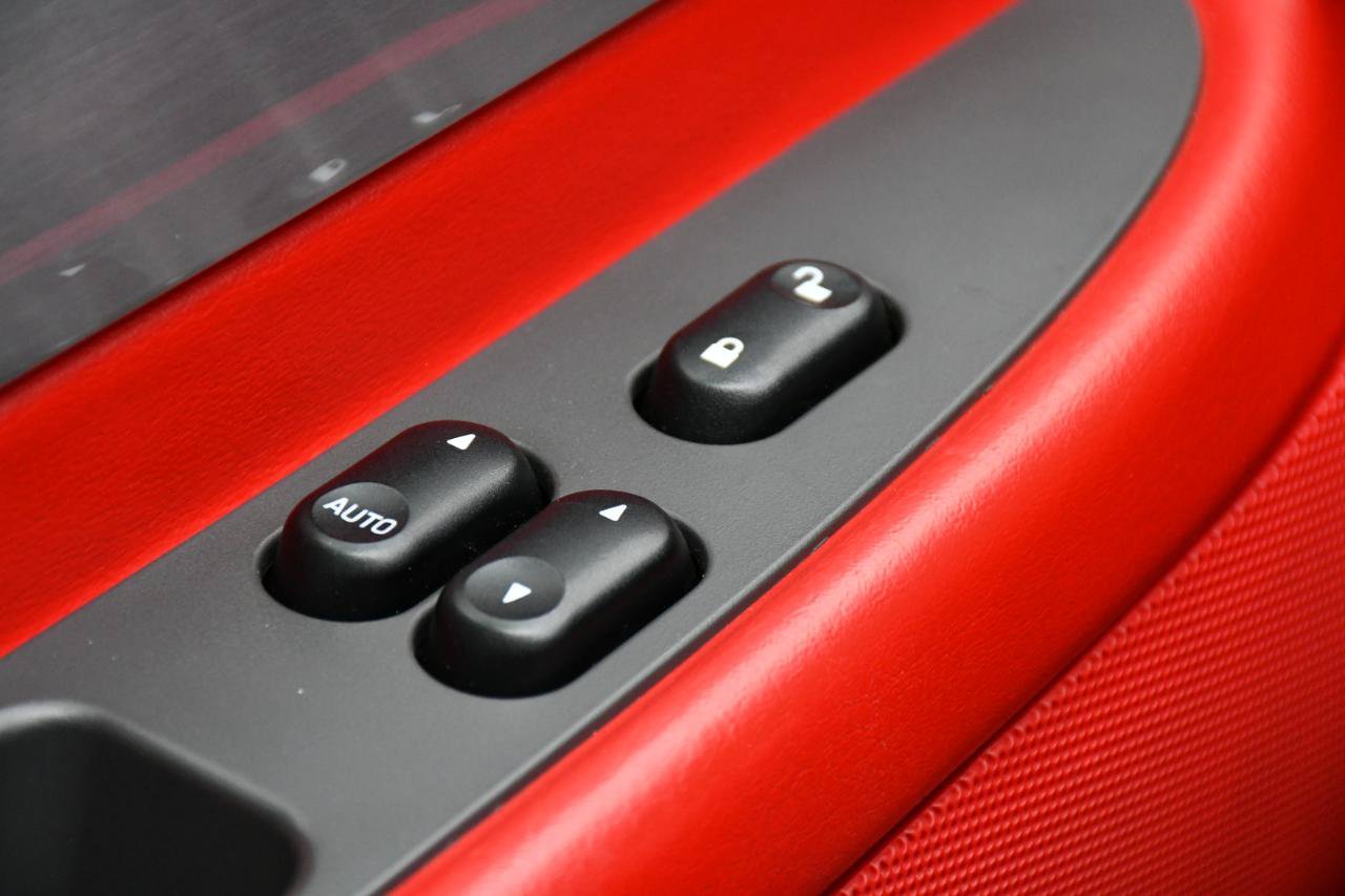 Used 2002 Ford Thunderbird RWD image 17