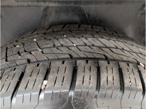 Used 2015 RAM 1500 Laramie Longhorn w/ Convenience Group image 21