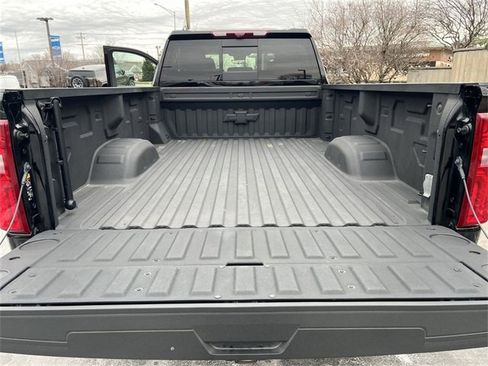 Certified 2024 Chevrolet Silverado 3500 LTZ w/ LTZ Plus Package image 19