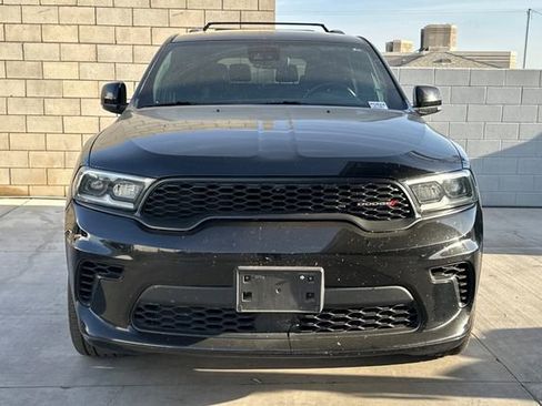Used 2024 Dodge Durango GT image 2