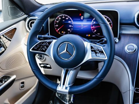 New 2025 Mercedes-Benz C 300 4MATIC Sedan image 13