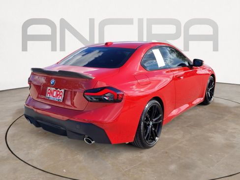 Used 2024 BMW 230i Coupe w/ Convenience Package RWD image 12