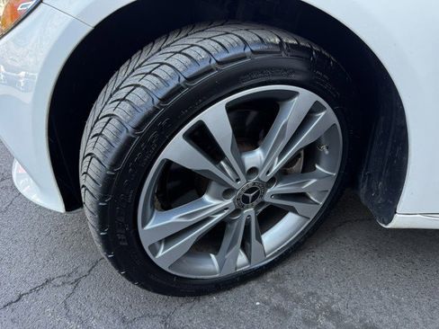 Used 2019 Mercedes-Benz C 300 4MATIC Sedan image 38