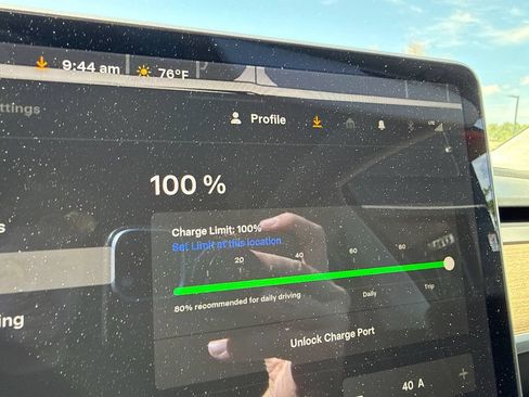 Used 2021 Tesla Model Y Long Range AWD/4WD image 41