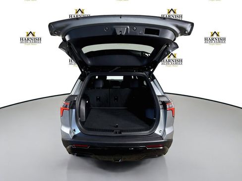 Used 2025 Chevrolet Equinox RS AWD/4WD image 31