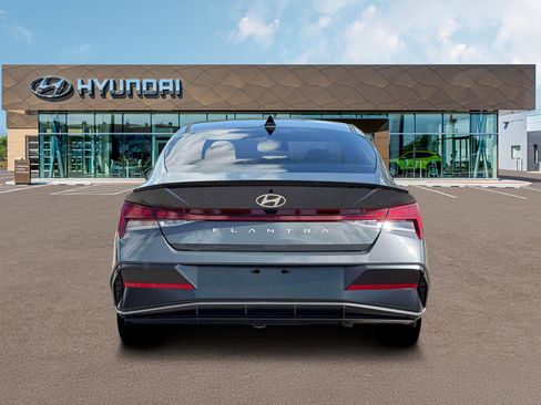 New 2026 Hyundai Elantra SEL Sport Premium FWD image 6