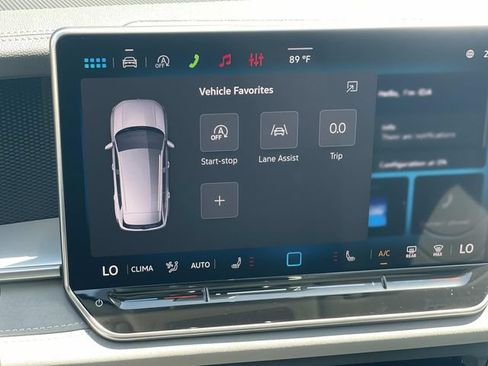 New 2026 Volkswagen Tiguan SE FWD image 15