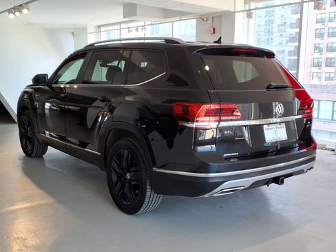 Used 2019 Volkswagen Atlas SEL AWD/4WD image 6