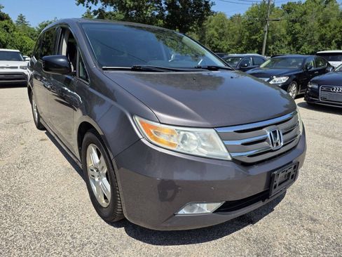 Used 2011 Honda Odyssey Touring Elite image 6