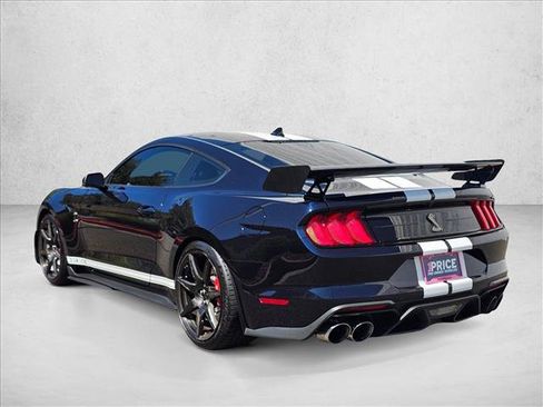 Used 2021 Ford Mustang Shelby GT500 w/ Carbon Fiber Track Pack RWD image 7