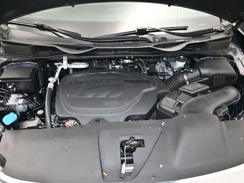 Used 2023 Honda Odyssey Touring image 26