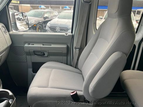 Used 2014 Ford E-350 and Econoline 350 XL w/ Power Windows & Locks Group image 12
