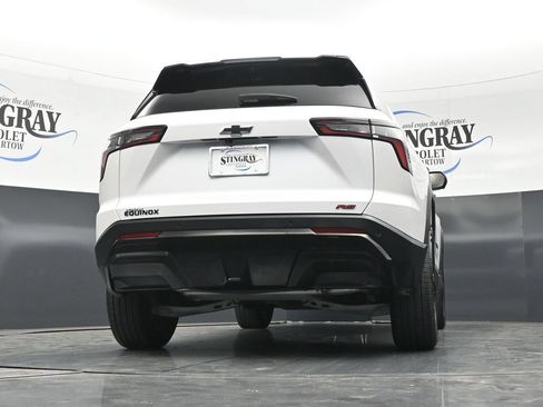 Used 2025 Chevrolet Equinox RS w/ Safety and Technology Package FWD image 34