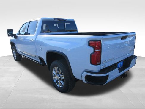 New 2026 Chevrolet Silverado 3500 High Country w/ High Country Premium Package image 3