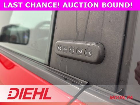 Used 2022 Ford Bronco Wildtrak image 20