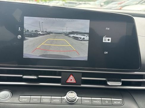 Certified 2023 Hyundai Elantra SEL w/ Convenience Package FWD image 17