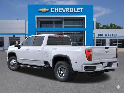 New 2026 Chevrolet Silverado 3500 High Country w/ Technology Package AWD/4WD image 4
