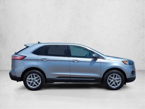 Used 2024 Ford Edge SEL AWD/4WD image 4