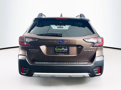 Used 2020 Subaru Outback Limited w/ Popular Package #2 AWD/4WD image 7