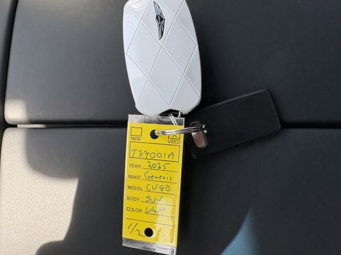 Used 2025 Genesis GV80 3.5T e-SC image 35