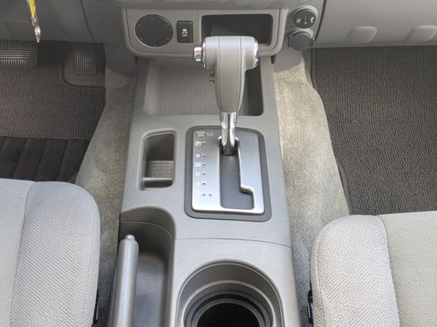 Used 2018 Nissan Frontier S RWD image 18