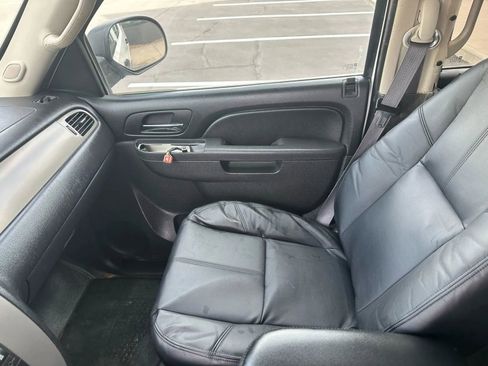 Used 2014 Chevrolet Tahoe Commercial Sport Utility 4D image 9