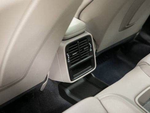 Certified 2024 Porsche Taycan image 28