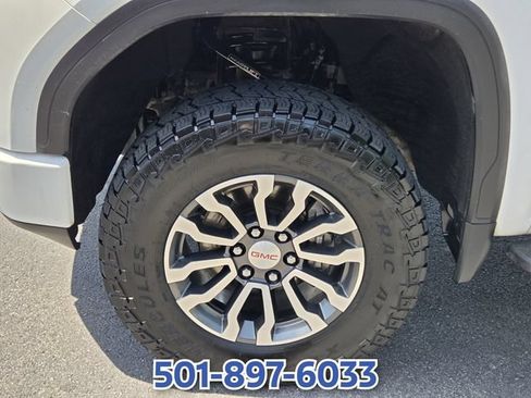 Used 2021 GMC Sierra 1500 AT4 w/ AT4 Premium Package AWD/4WD image 16