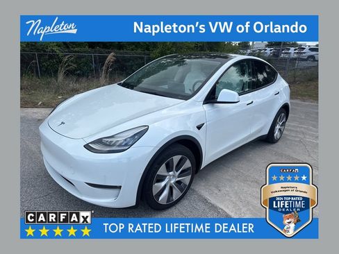 Used 2021 Tesla Model Y Long Range AWD/4WD image 1