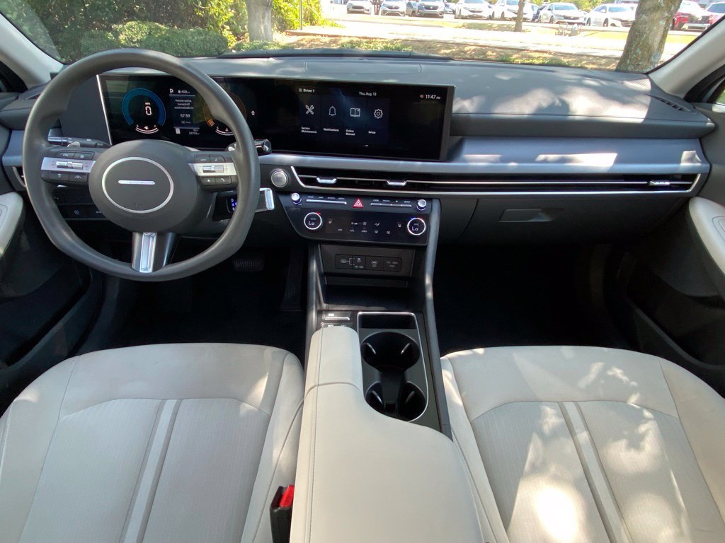 Used 2025 Hyundai Sonata SEL FWD image 28