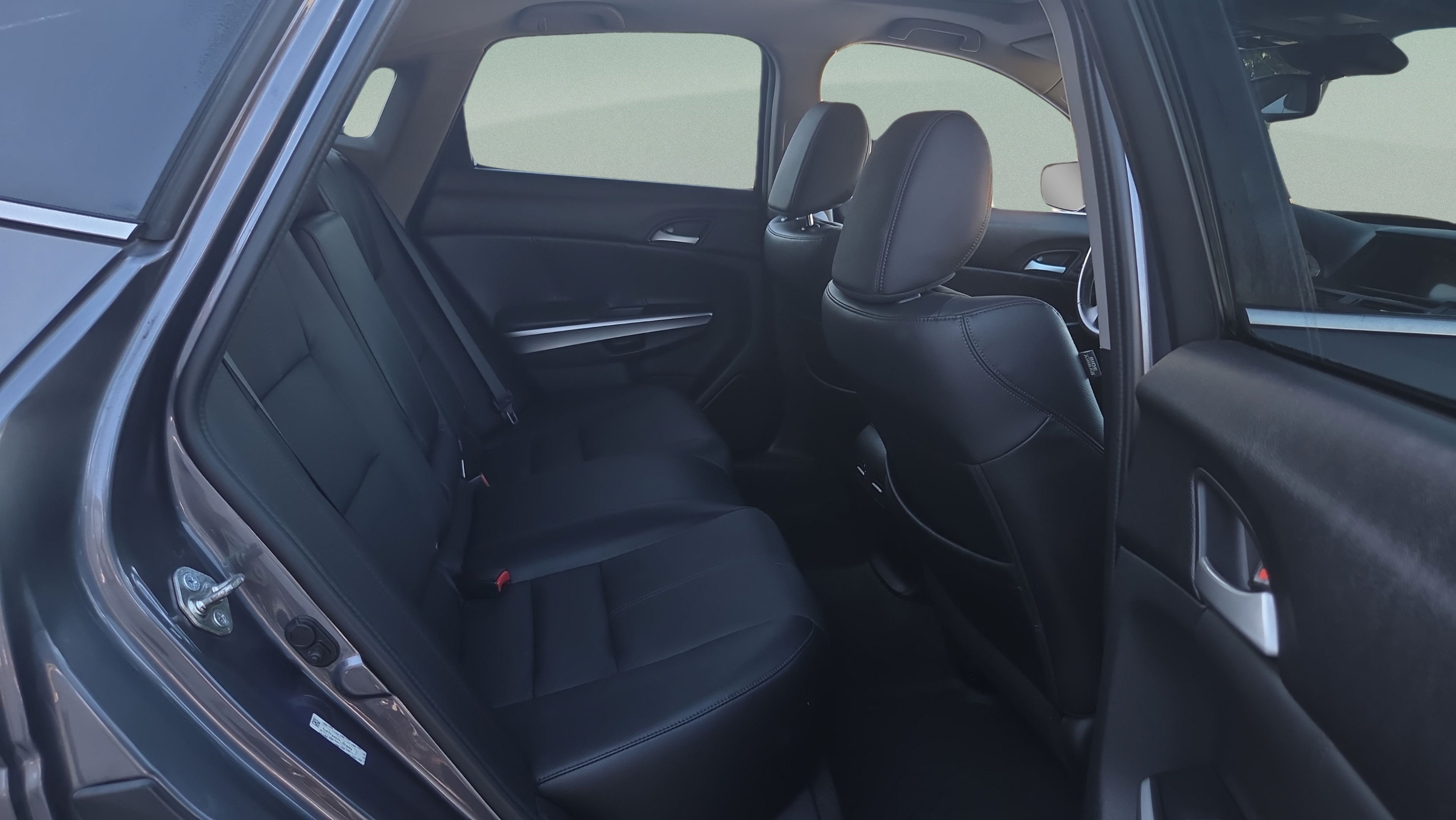 Used 2015 Honda Crosstour EX-L image 14
