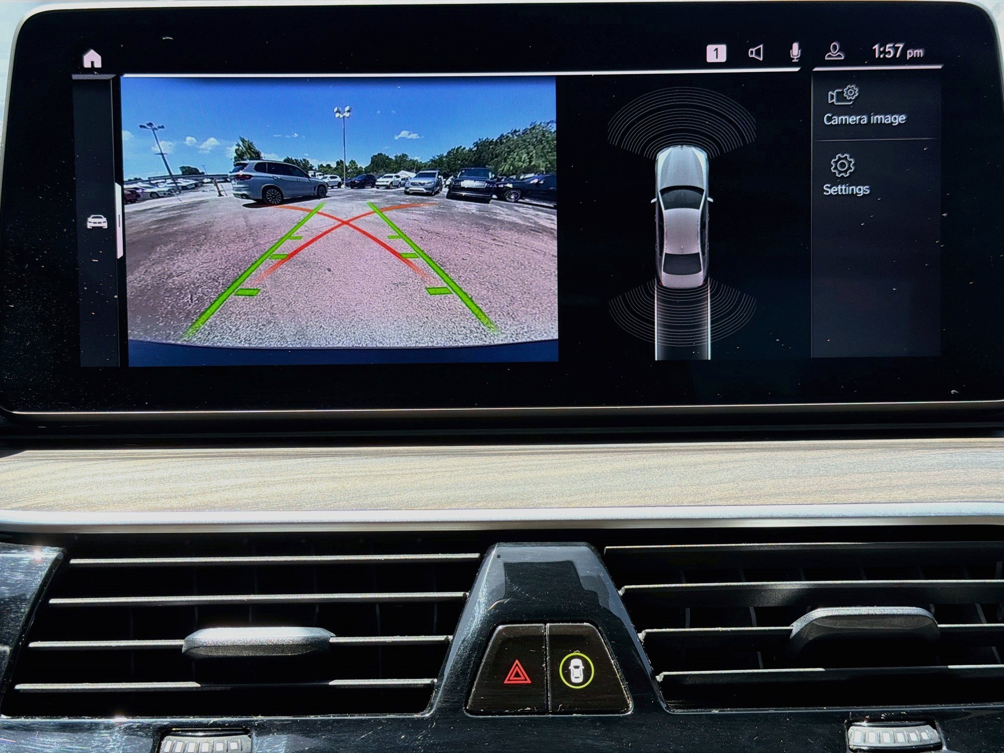 Used 2023 BMW 540i w/ Premium Package RWD image 34