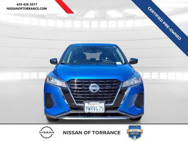 Certified 2025 Nissan Kicks Play S FWD image 2