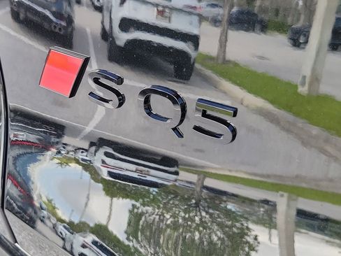 New 2025 Audi SQ5 Premium Plus image 5