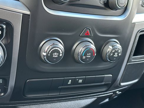 Used 2024 RAM 1500 Classic SLT image 20