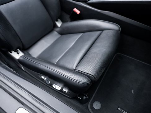 Used 2017 Porsche 911 Turbo image 68