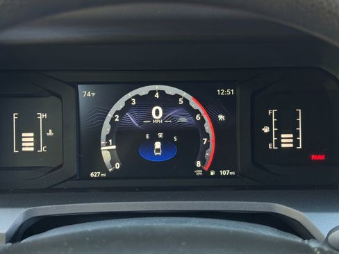 Used 2024 Toyota Tacoma SR image 15