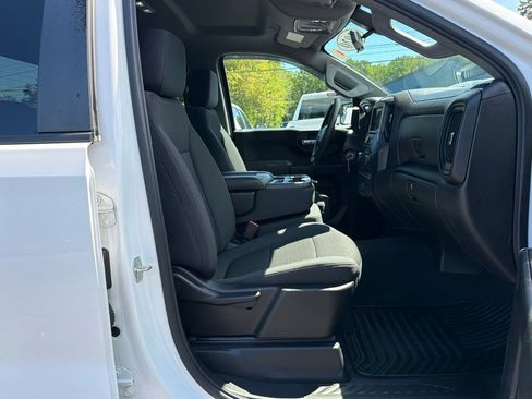 Used 2020 Chevrolet Silverado 1500 Custom Trail Boss w/ Custom Convenience Package AWD/4WD image 29