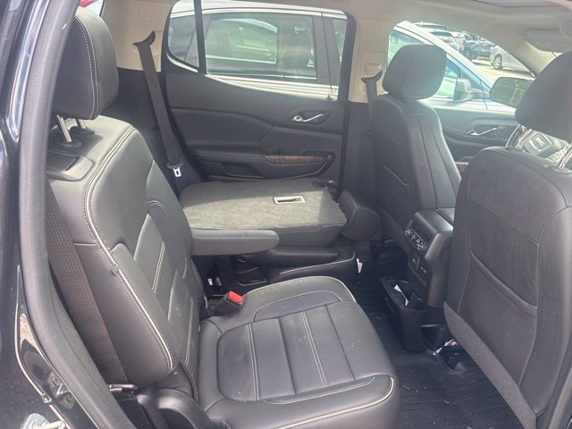 Used 2020 GMC Acadia Denali w/ Denali Ultimate Package AWD/4WD image 6