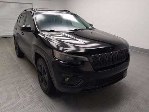 Used 2020 Jeep Cherokee Latitude Plus AWD/4WD image 13