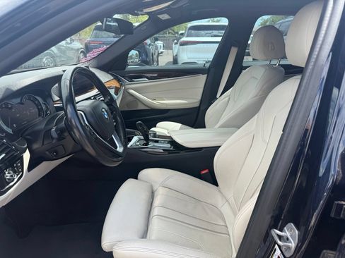 Used 2019 BMW 530i w/ Convenience Package RWD image 13