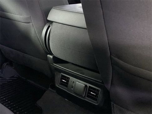 Certified 2022 Chevrolet Silverado 1500 LT image 27