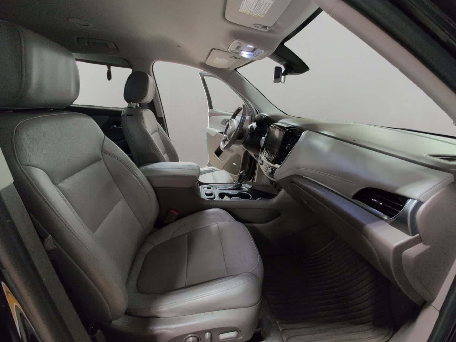 Used 2019 Chevrolet Traverse Premier AWD/4WD image 15