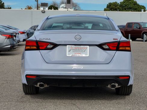 New 2025 Nissan Altima 2.5 SR image 5