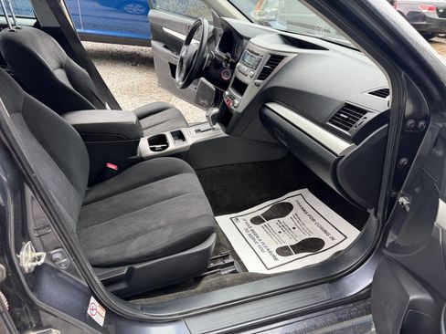 Used 2013 Subaru Legacy 2.5i AWD/4WD image 17
