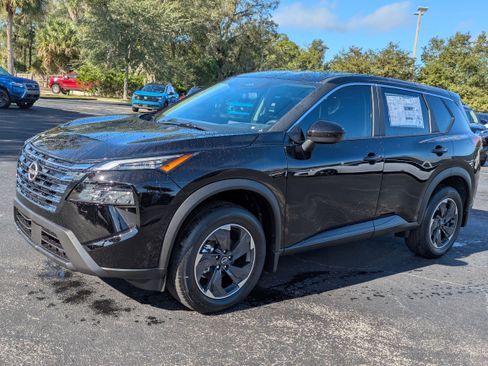 New 2026 Nissan Rogue SV w/ Cold Weather Package image 8