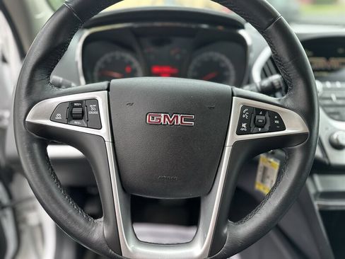Used 2017 GMC Terrain SLE w/ Convenience Package FWD image 16