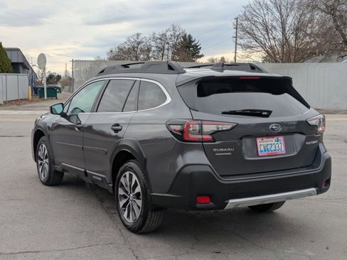 Certified 2025 Subaru Outback Limited image 9