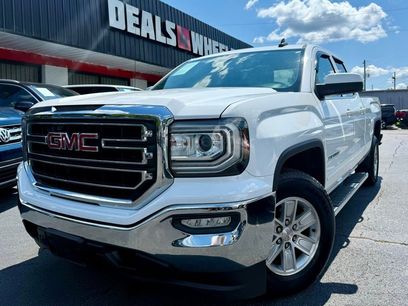 Used 2017 GMC Sierra 1500 SLE w/ SLE Value Package